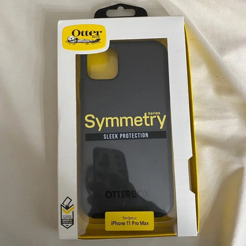 ♡ Symmetry Series Case iPhone 11 Pro ♡